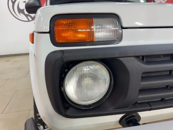 Lada (ВАЗ) Niva Legend с пробегом 2024 года, цена 945 000 рублей, 4575 км, внедорожник, Автокод Объявления