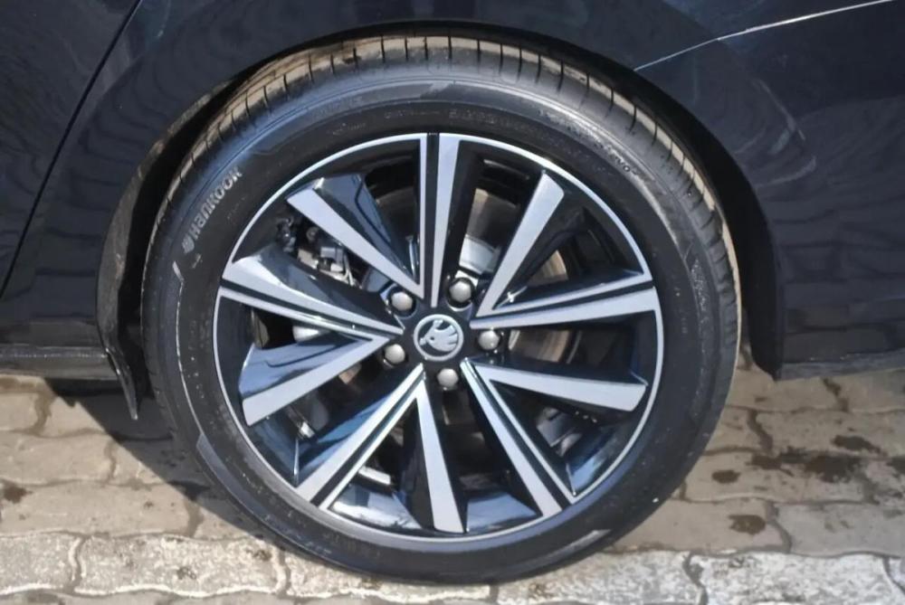Skoda Superb III Рестайлинг Москва  - изображение 21