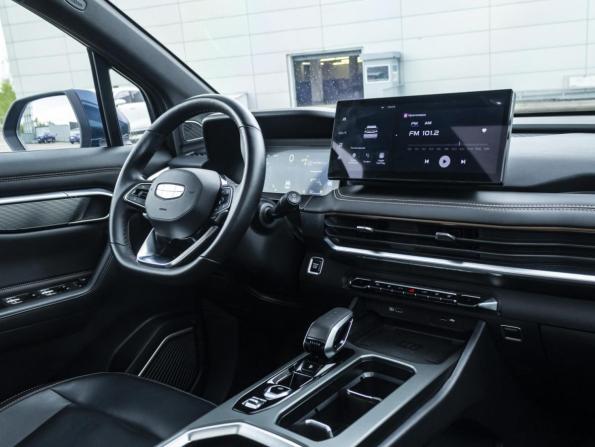 Geely Okavango I Рестайлинг с пробегом 2023 года, цена 2 449 000 рублей, 48025 км, внедорожник, Автокод Объявления