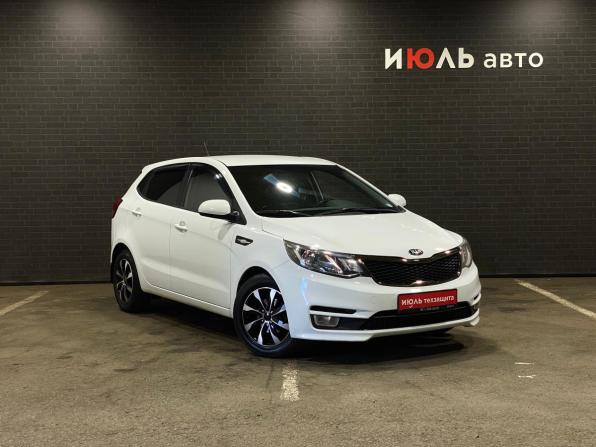 Kia Rio III Рестайлинг с пробегом 2016 года, цена 1 110 000 рублей, 87785 км, хэтчбек, Автокод Объявления