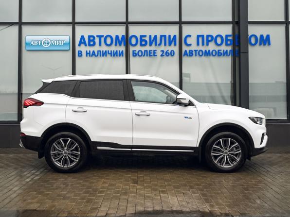 Geely Atlas Pro с пробегом 2022 года, цена 1 975 000 рублей, 64000 км, внедорожник, Автокод Объявления