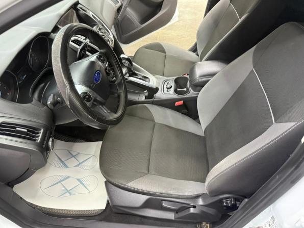 Ford Focus III с пробегом 2012 года, цена 800 000 рублей, 124563 км, хэтчбек, Автокод Объявления