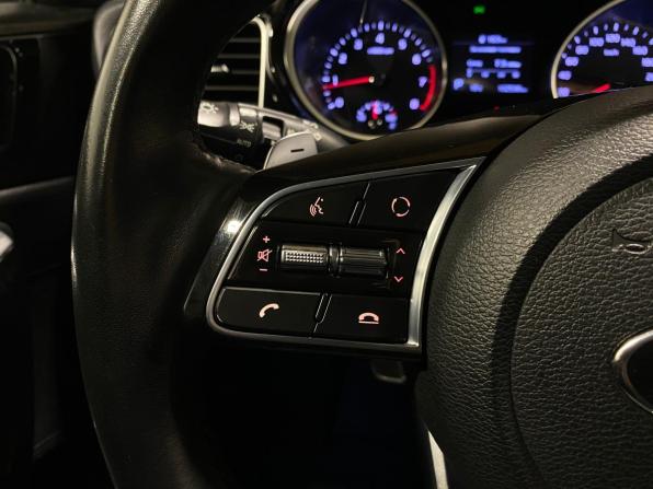 Kia Ceed III с пробегом 2018 года, цена 1 740 000 рублей, 102537 км, хэтчбек, Автокод Объявления