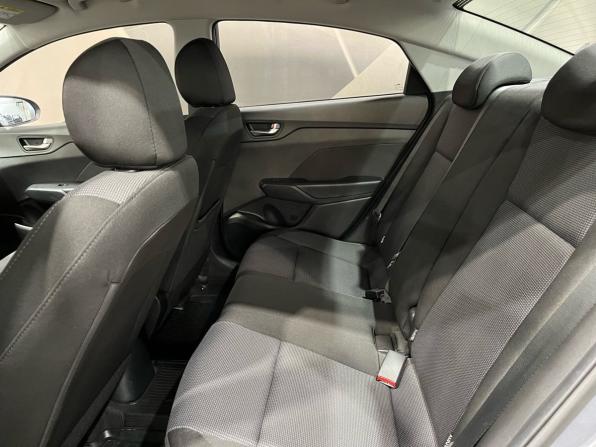 Hyundai Solaris II с пробегом 2018 года, цена 1 593 000 рублей, 13000 км, седан, Автокод Объявления