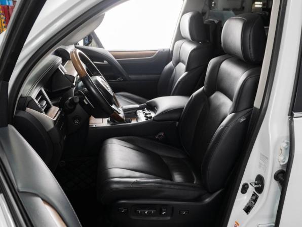 Lexus LX III Рестайлинг 2 с пробегом 2019 года, цена 9 000 000 рублей, 161283 км, внедорожник, Автокод Объявления
