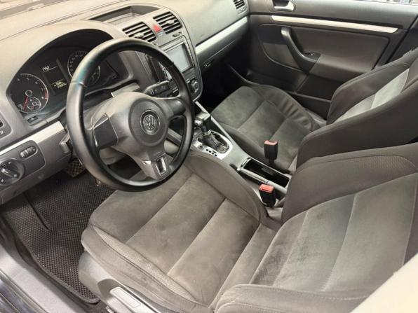 Volkswagen Jetta V с пробегом 2010 года, цена 627 270 рублей, 233500 км, седан, Автокод Объявления