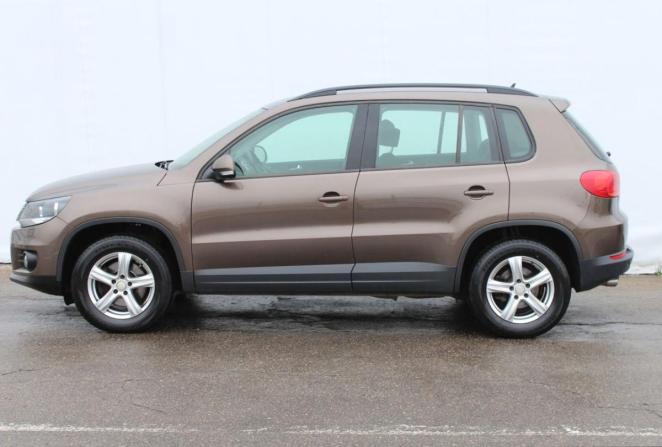 Volkswagen Tiguan I Рестайлинг с пробегом 2014 года, цена 1 370 000 рублей, 190131 км, внедорожник, Автокод Объявления