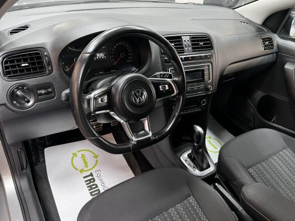 Volkswagen Polo V Рестайлинг с пробегом 2017 года, цена 1 345 000 рублей, 139125 км, седан, Автокод Объявления