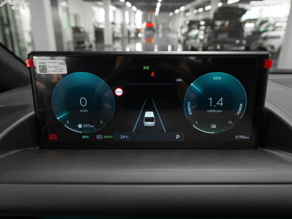 Hyundai Staria I Рестайлинг с пробегом 2026 года, цена 6 900 000 рублей, 3188 км, минивэн, Автокод Объявления