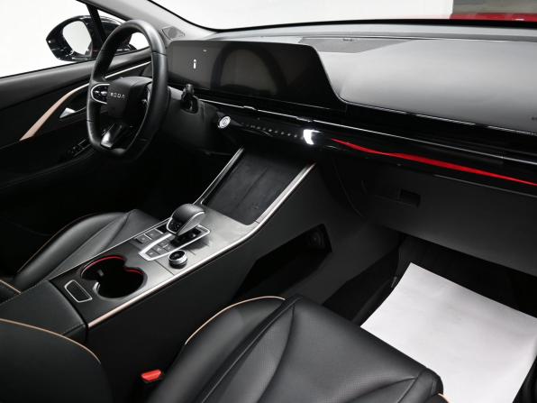 Omoda C5 I с пробегом 2023 года, цена 1 645 000 рублей, 49357 км, внедорожник, Автокод Объявления