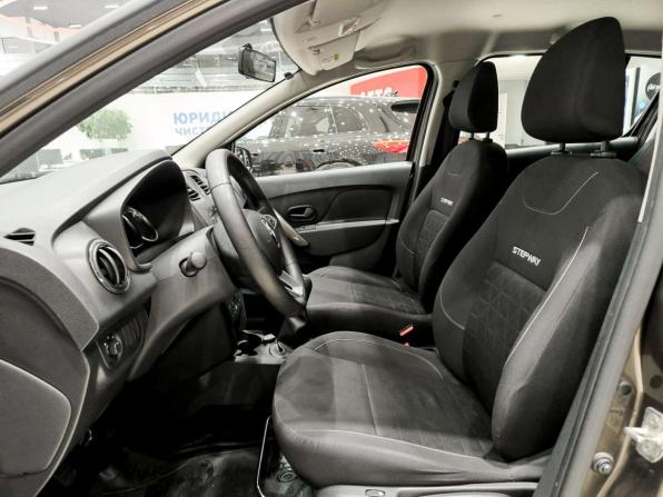Renault Sandero II Рестайлинг с пробегом 2018 года, цена 1 280 000 рублей, 59418 км, хэтчбек, Автокод Объявления