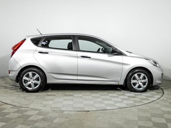 Hyundai Solaris I с пробегом 2014 года, цена 849 700 рублей, 127302 км, хэтчбек, Автокод Объявления