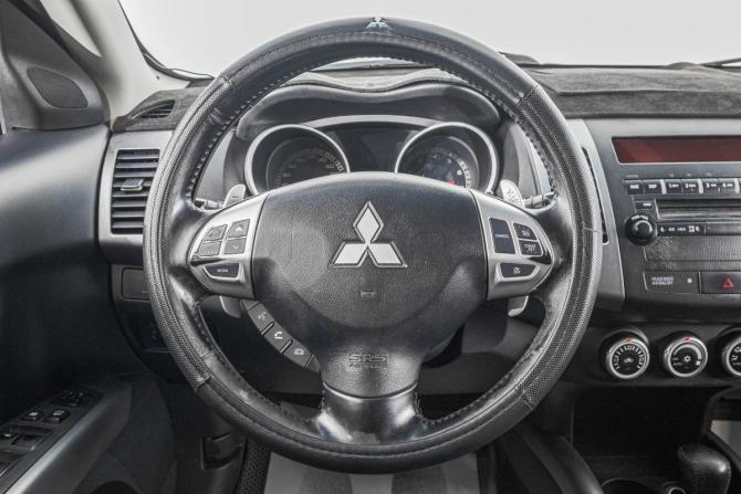 Mitsubishi Outlander II с пробегом 2008 года, цена 939 000 рублей, 364000 км, внедорожник, Автокод Объявления