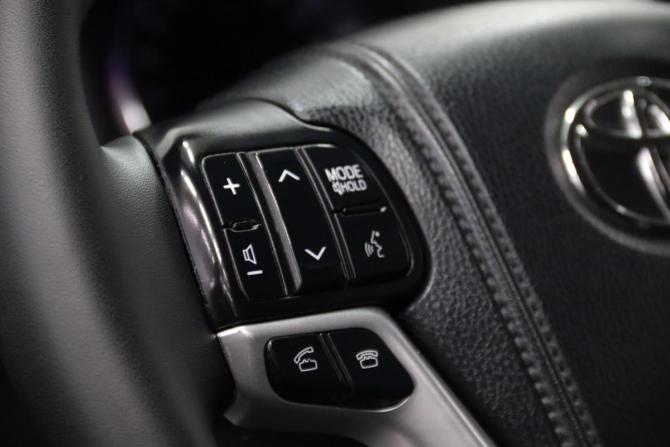 Toyota Highlander III (XU50) с пробегом 2014 года, цена 2 880 850 рублей, 276537 км, внедорожник, Автокод Объявления