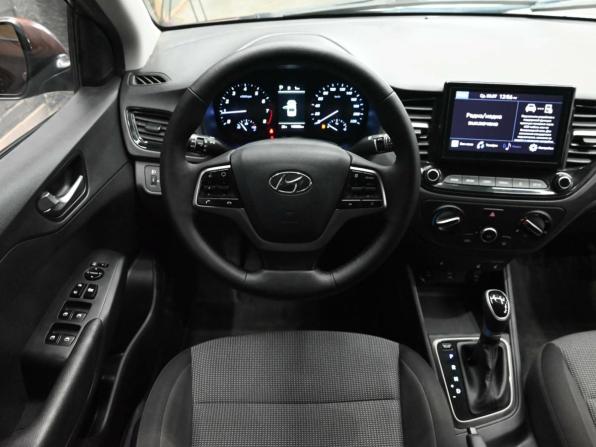 Hyundai Solaris II Рестайлинг с пробегом 2021 года, цена 1 510 000 рублей, 143575 км, седан, Автокод Объявления