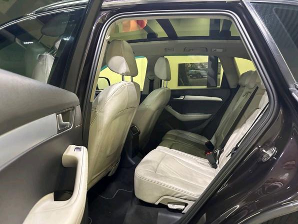 Audi Q5 I (8R) с пробегом 2012 года, цена 1 466 000 рублей, 143893 км, внедорожник, Автокод Объявления