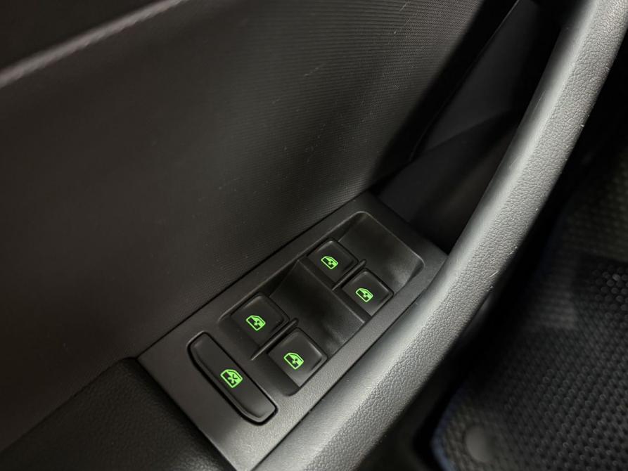 Skoda Rapid I Рестайлинг Тверь  - изображение 17