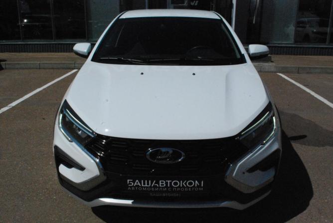 Lada (ВАЗ) Vesta I Рестайлинг (NG) с пробегом 2024 года, цена 1 380 000 рублей, 34000 км, седан, Автокод Объявления