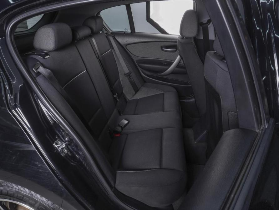 BMW 1 серии I (E81/E82/E87/E88) Рестайлинг Ростов-на-Дону  - изображение 7