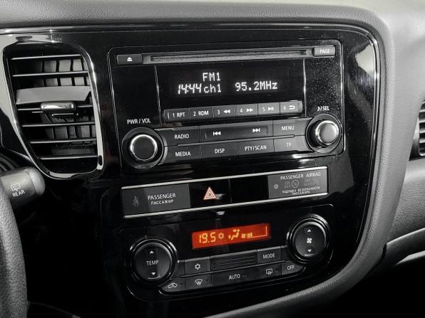 Mitsubishi Outlander III Рестайлинг 3 с пробегом 2019 года, цена 2 190 000 рублей, 107327 км, внедорожник, Автокод Объявления
