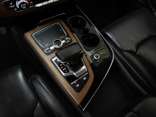 Audi Q7 II (4M) с пробегом 2017 года, цена 3 885 000 рублей, 137233 км, внедорожник, Автокод Объявления