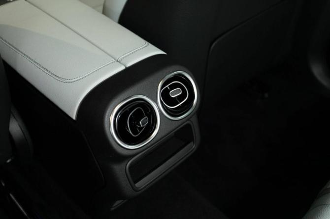 Новый Mercedes-Benz GLC II (X254) 2025 года, цена 9 440 065 рублей, внедорожник, Автокод Объявления