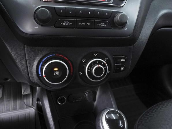Kia Rio III с пробегом 2014 года, цена 670 000 рублей, 145786 км, хэтчбек, Автокод Объявления