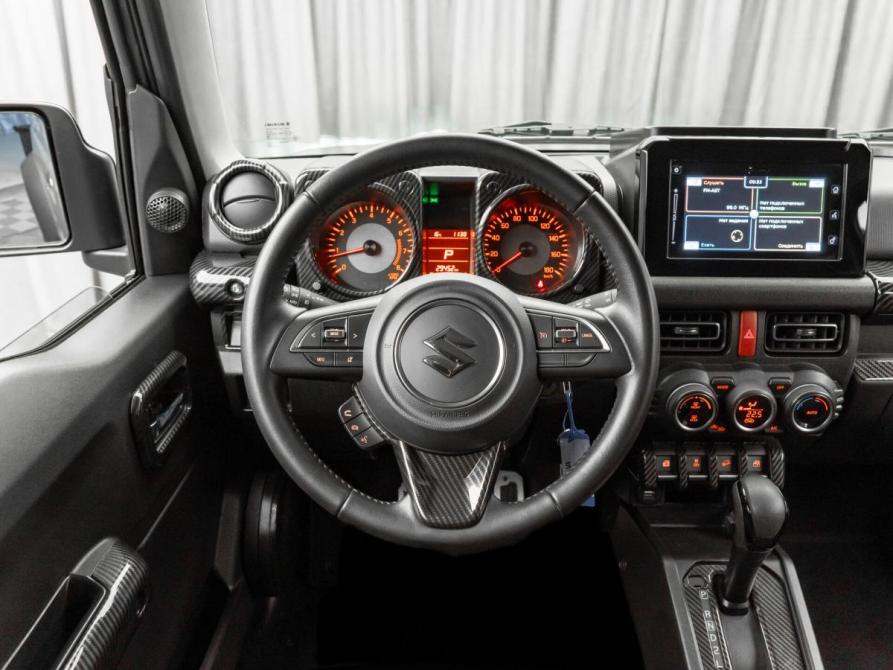 Suzuki Jimny IV Москва  - изображение 10