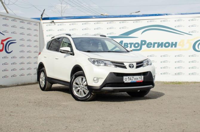 Toyota RAV4 IV (XA40) с пробегом 2015 года, цена 1 650 000 рублей, 300000 км, внедорожник, Автокод Объявления