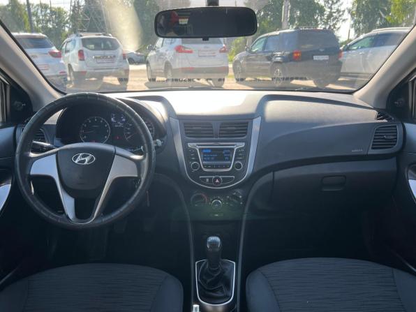 Hyundai Solaris I Рестайлинг с пробегом 2016 года, цена 980 000 рублей, 164140 км, седан, Автокод Объявления