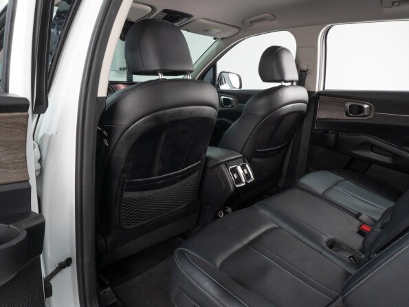 Kia Sorento IV с пробегом 2021 года, цена 3 849 000 рублей, 77539 км, внедорожник, Автокод Объявления