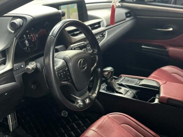 Lexus ES VII с пробегом 2020 года, цена 3 597 000 рублей, 154000 км, седан, Автокод Объявления