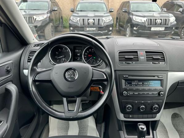Skoda Yeti I Рестайлинг с пробегом 2014 года, цена 990 000 рублей, 195611 км, внедорожник, Автокод Объявления