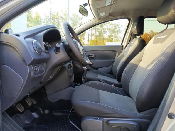 Renault Sandero II Рестайлинг с пробегом 2020 года, цена 1 212 000 рублей, 66429 км, хэтчбек, Автокод Объявления