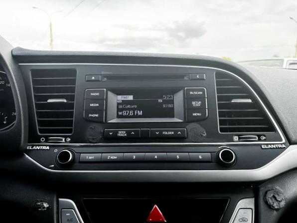 Hyundai Elantra VI (AD) с пробегом 2018 года, цена 1 166 000 рублей, 169164 км, седан, Автокод Объявления