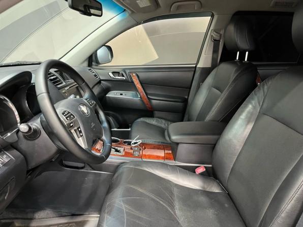 Toyota Highlander II (XU40) Рестайлинг с пробегом 2010 года, цена 1 620 000 рублей, 209500 км, внедорожник, Автокод Объявления