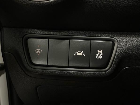 Kia Cerato IV с пробегом 2018 года, цена 1 350 000 рублей, 143347 км, седан, Автокод Объявления