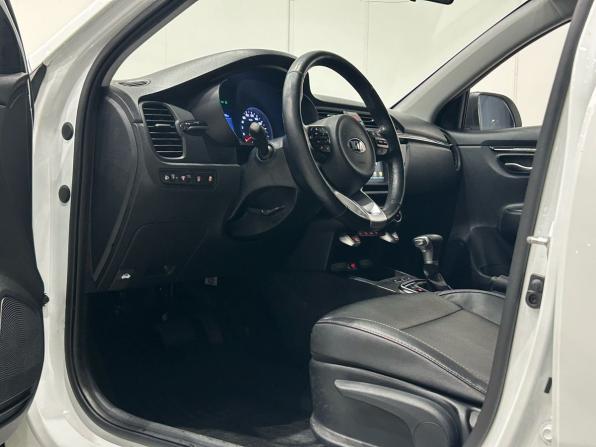 Kia Rio IV с пробегом 2019 года, цена 1 550 000 рублей, 87300 км, хэтчбек, Автокод Объявления