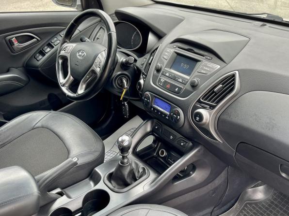 Hyundai ix35 I Рестайлинг с пробегом 2014 года, цена 1 090 000 рублей, 106842 км, внедорожник, Автокод Объявления