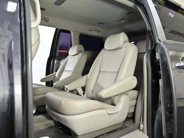 Kia Carnival III с пробегом 2020 года, цена 2 749 000 рублей, 131000 км, минивэн, Автокод Объявления