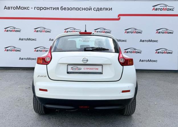 Nissan Juke I с пробегом 2012 года, цена 760 000 рублей, 152673 км, внедорожник, Автокод Объявления