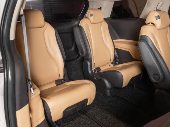 Kia Carnival IV с пробегом 2020 года, цена 3 571 000 рублей, 104523 км, минивэн, Автокод Объявления