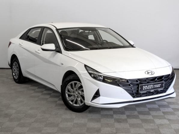 Hyundai Elantra VII (CN7) с пробегом 2022 года, цена 2 035 000 рублей, 58162 км, седан, Автокод Объявления