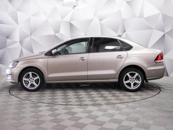 Volkswagen Polo V Рестайлинг с пробегом 2017 года, цена 1 296 000 рублей, 110000 км, седан, Автокод Объявления