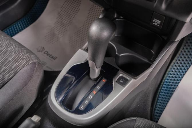 Honda Fit III с пробегом 2015 года, цена 929 000 рублей, 180000 км, хэтчбек, Автокод Объявления