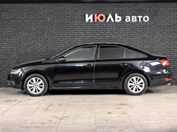 Volkswagen Jetta VI с пробегом 2013 года, цена 900 000 рублей, 251159 км, седан, Автокод Объявления