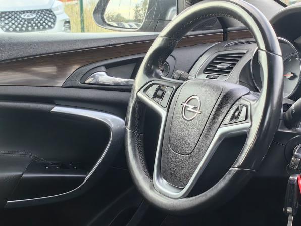 Opel Insignia I с пробегом 2008 года, цена 569 000 рублей, 255815 км, лифтбек, Автокод Объявления