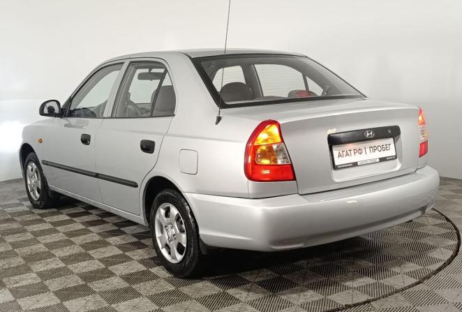 Hyundai Accent II Рестайлинг с пробегом 2005 года, цена 550 000 рублей, 204723 км, седан, Автокод Объявления