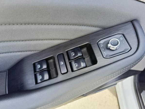 Haval F7 I Рестайлинг с пробегом 2023 года, цена 1 969 995 рублей, 124651 км, внедорожник, Автокод Объявления