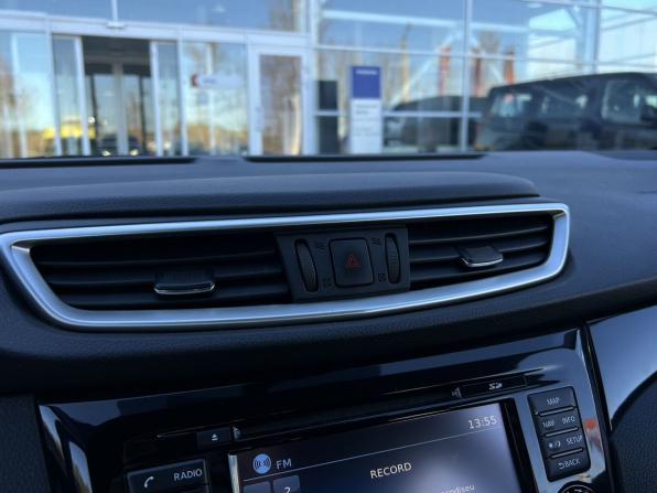Nissan Qashqai II с пробегом 2018 года, цена 2 050 000 рублей, 77200 км, внедорожник, Автокод Объявления